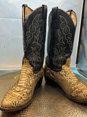 Cebu men 8.5 exotic print snakeskin Mexican cowboy boots